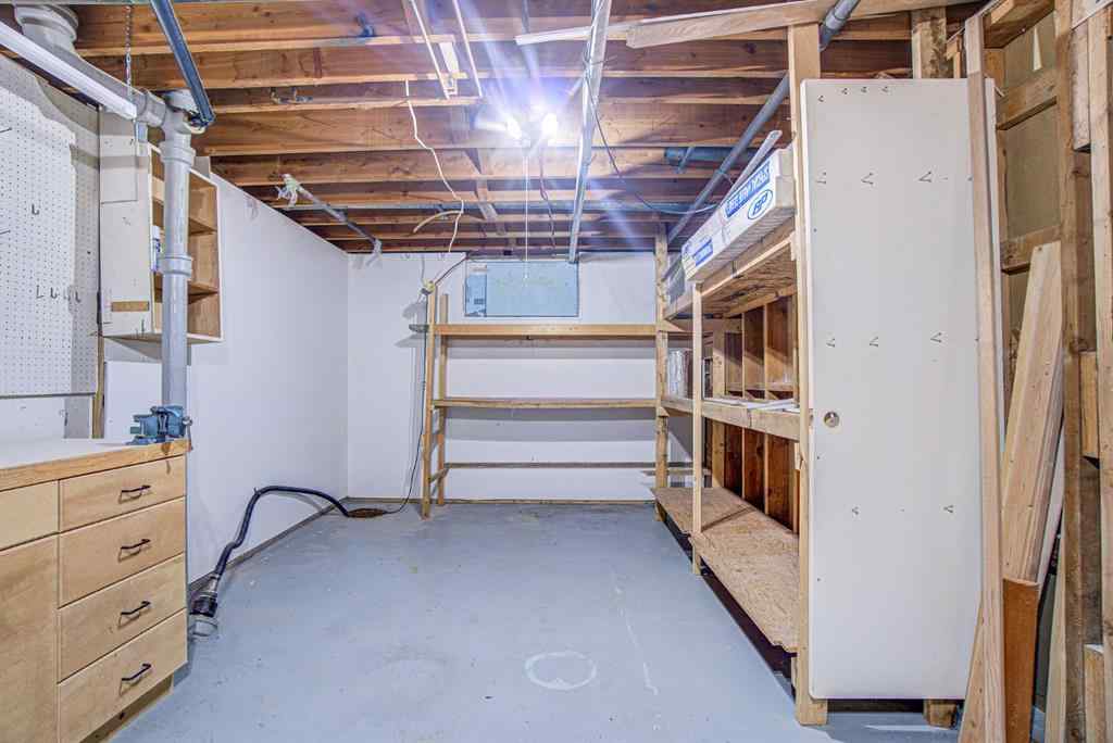 MLS® A2261069 - 4705 3 Street W in NONE Claresholm, Residential