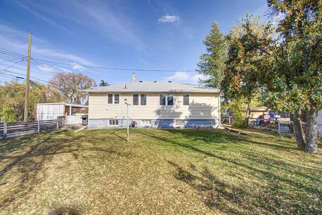 MLS® A2261069 - 4705 3 Street W in NONE Claresholm, Residential