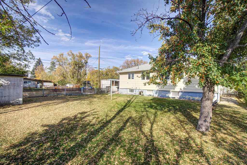 MLS® A2261069 - 4705 3 Street W in NONE Claresholm, Residential