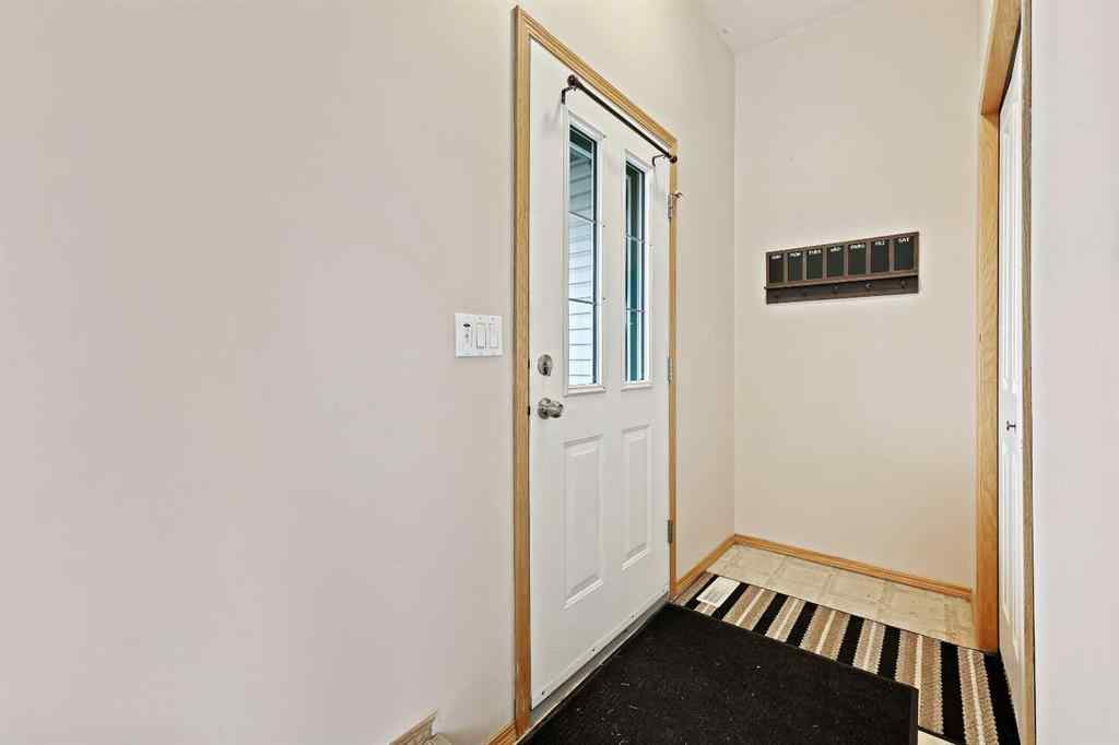 MLS® A2261073 - 30 Meadowpark Place  in NONE Carstairs, Residential