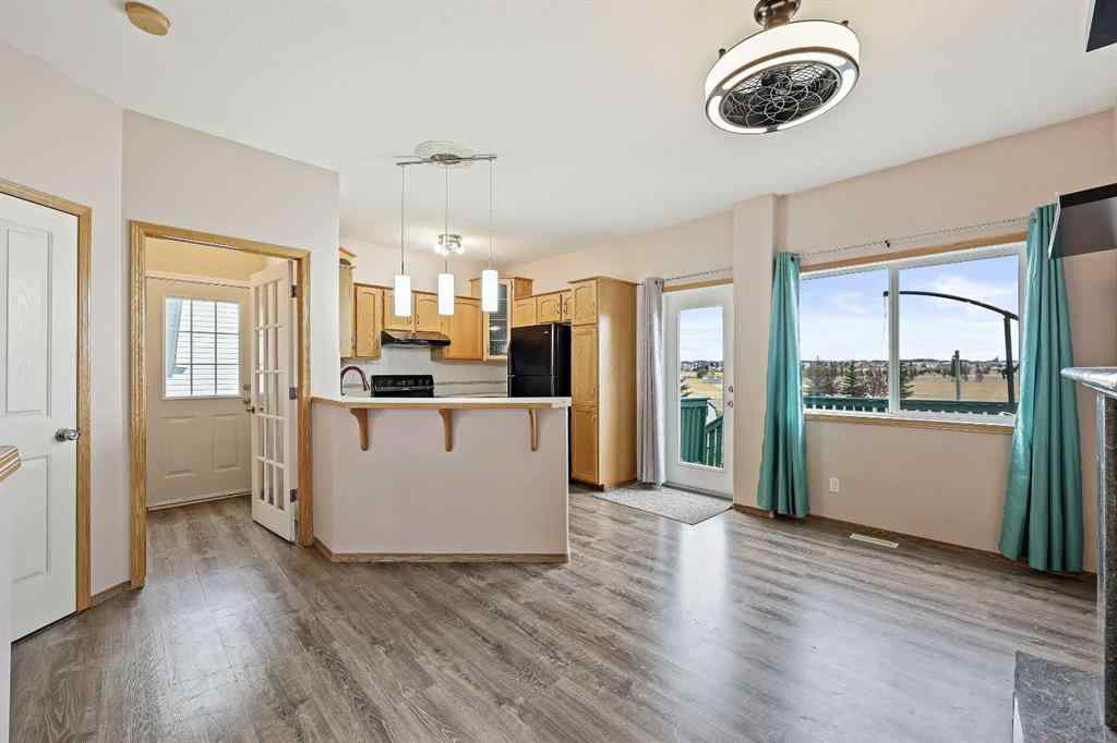 MLS® A2261073 - 30 Meadowpark Place  in NONE Carstairs, Residential