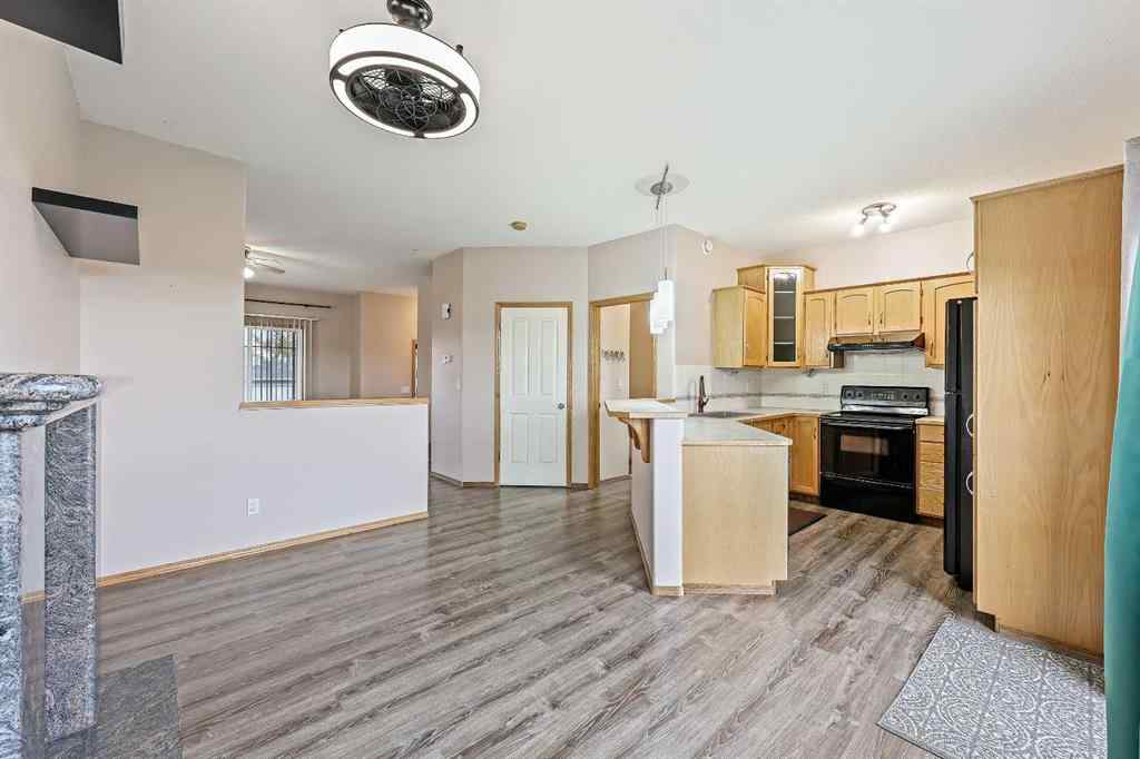 MLS® A2261073 - 30 Meadowpark Place  in NONE Carstairs, Residential