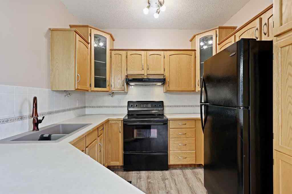 MLS® A2261073 - 30 Meadowpark Place  in NONE Carstairs, Residential