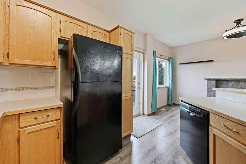 MLS® A2261073 - 30 Meadowpark Place  in NONE Carstairs, Residential