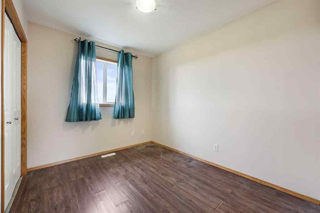 MLS® A2261073 - 30 Meadowpark Place  in NONE Carstairs, Residential
