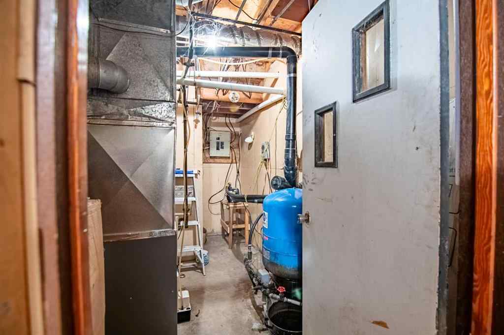 MLS® A2261081 - 40523 Range Road 14   in NONE Rural Lacombe County, Residential