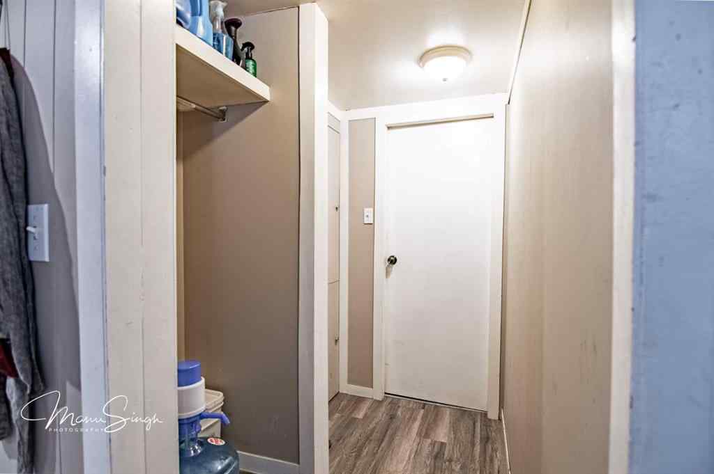 MLS® A2261083 - 5626 42 Street  in West Park Red Deer, Residential