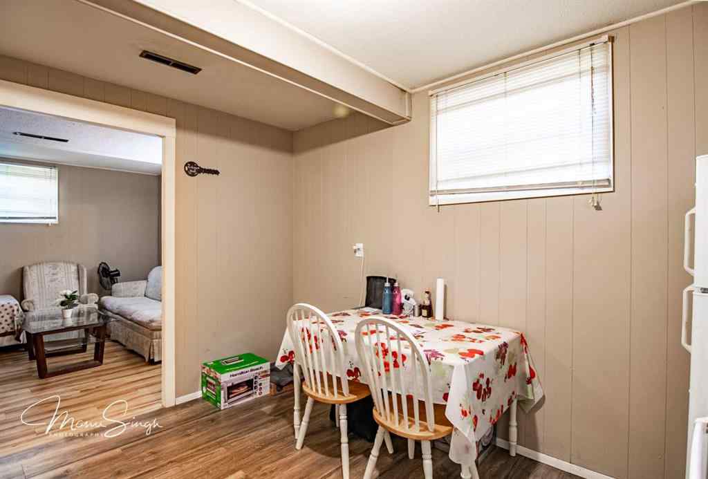 MLS® A2261083 - 5626 42 Street  in West Park Red Deer, Residential