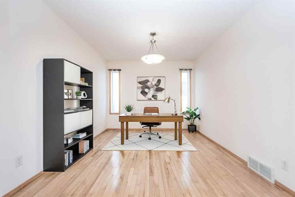 MLS® A2261089 - 17 Royal Birkdale Crescent NW in Royal Oak Calgary, Residential