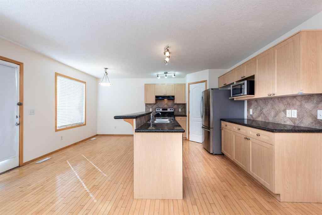 MLS® A2261089 - 17 Royal Birkdale Crescent NW in Royal Oak Calgary, Residential