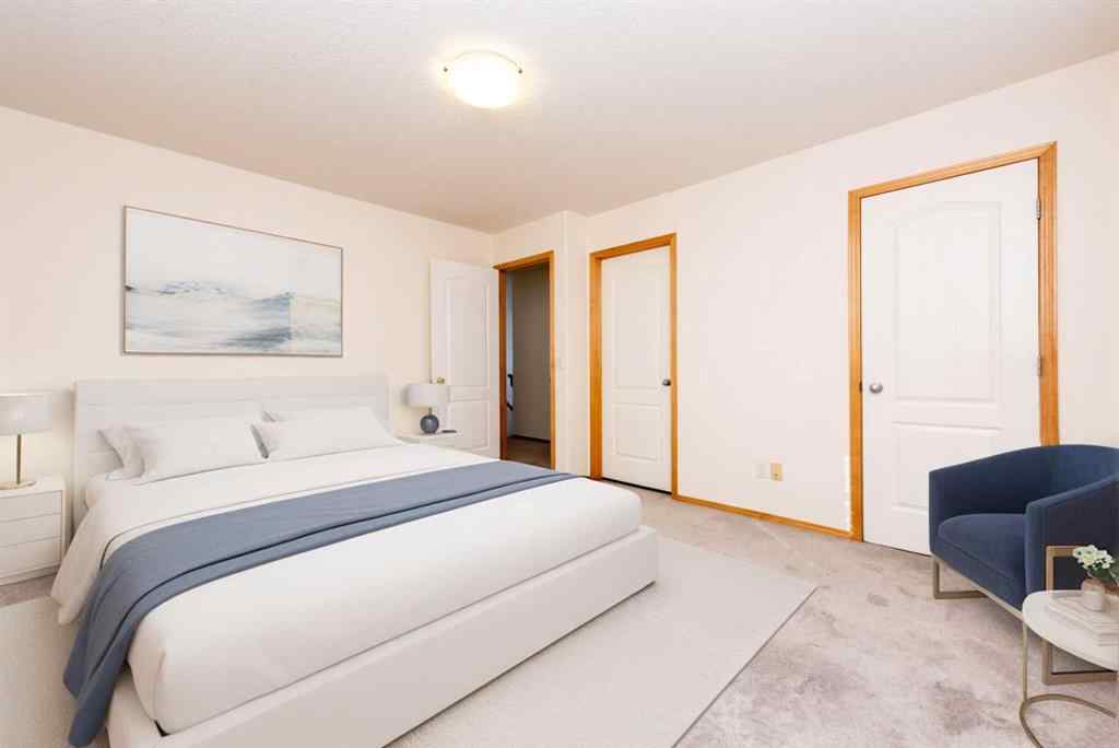 MLS® A2261089 - 17 Royal Birkdale Crescent NW in Royal Oak Calgary, Residential