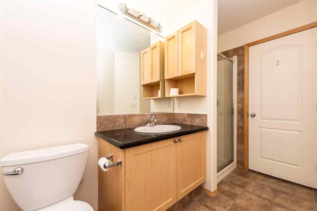 MLS® A2261089 - 17 Royal Birkdale Crescent NW in Royal Oak Calgary, Residential