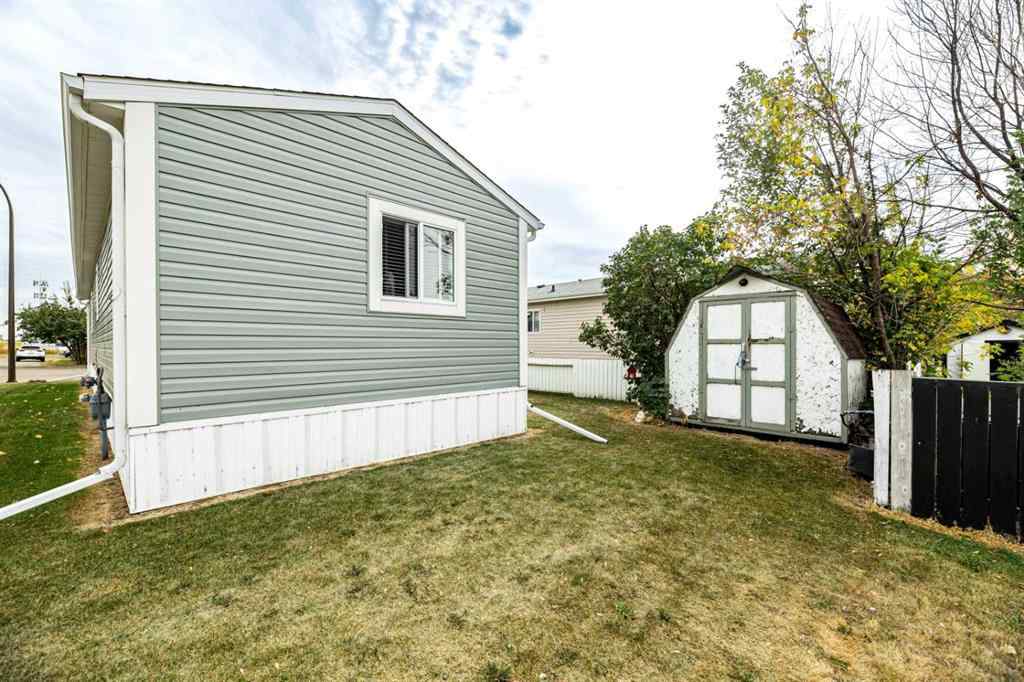 MLS® A2261091 - Unit #65 4922 Womacks   in Broadway Village Mobile Home Park Blackfalds, Mobile