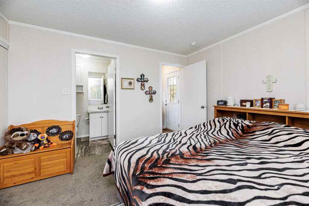 MLS® A2261091 - Unit #65 4922 Womacks   in Broadway Village Mobile Home Park Blackfalds, Mobile