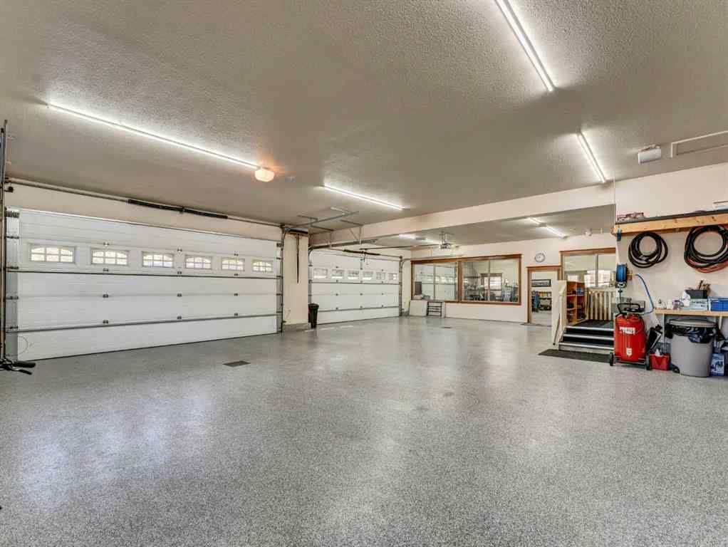 MLS® A2261092 - 29 Sunvalley Court SW in NONE Redcliff, Residential