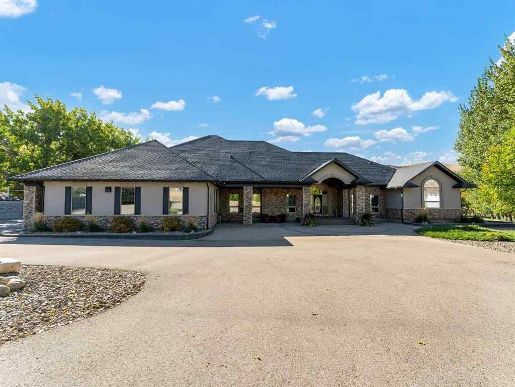 MLS® A2261092 - 29 Sunvalley Court SW in NONE Redcliff, Residential