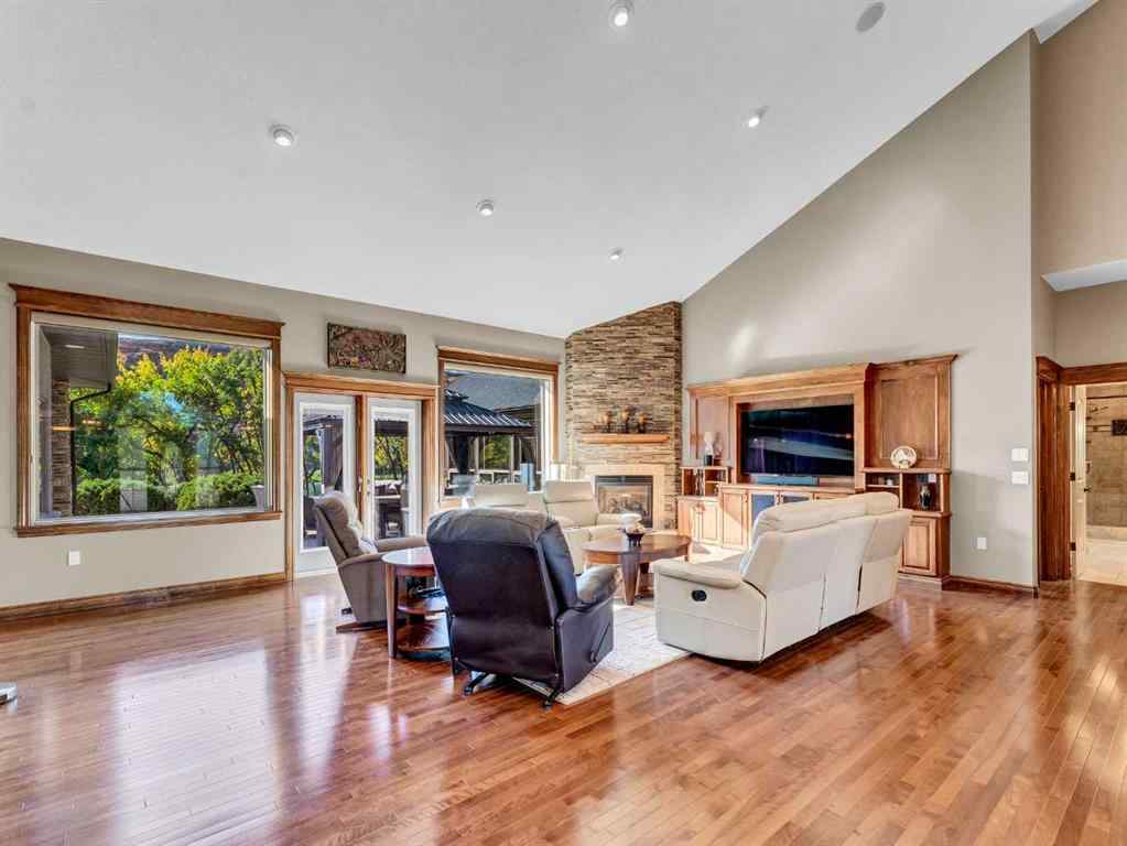 MLS® A2261092 - 29 Sunvalley Court SW in NONE Redcliff, Residential