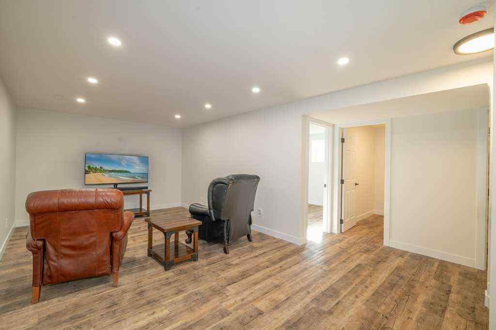 MLS® A2261095 - 35 Cole Street  in Clearview Meadows Red Deer, Residential