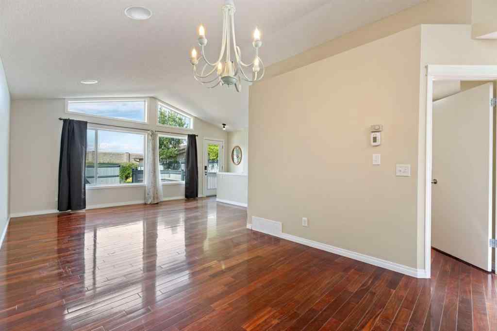 MLS® A2261097 - 203 Auburn Bay Heights SE in Auburn Bay Calgary, Residential