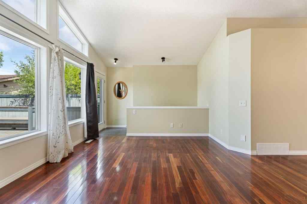 MLS® A2261097 - 203 Auburn Bay Heights SE in Auburn Bay Calgary, Residential