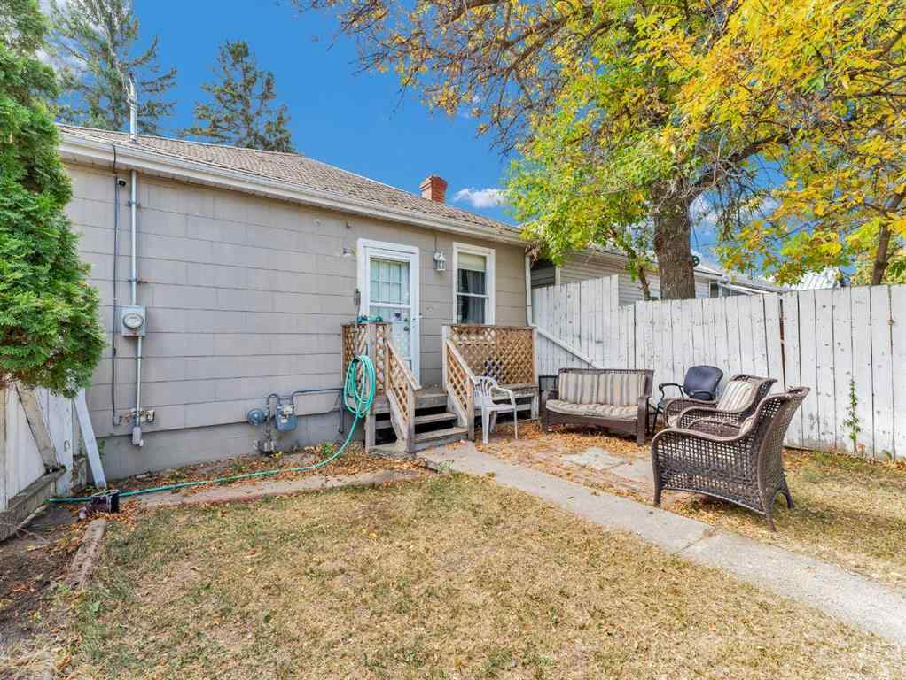 MLS® A2261098 - 166 7 Street SE in SE Hill Medicine Hat, Residential