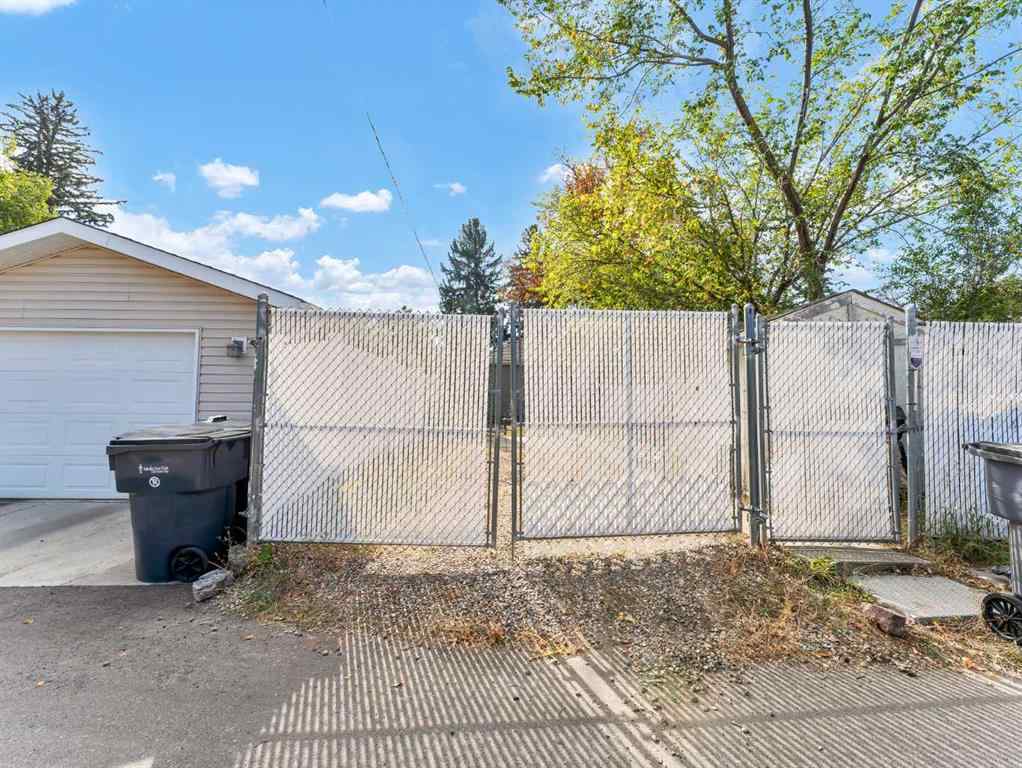 MLS® A2261098 - 166 7 Street SE in SE Hill Medicine Hat, Residential