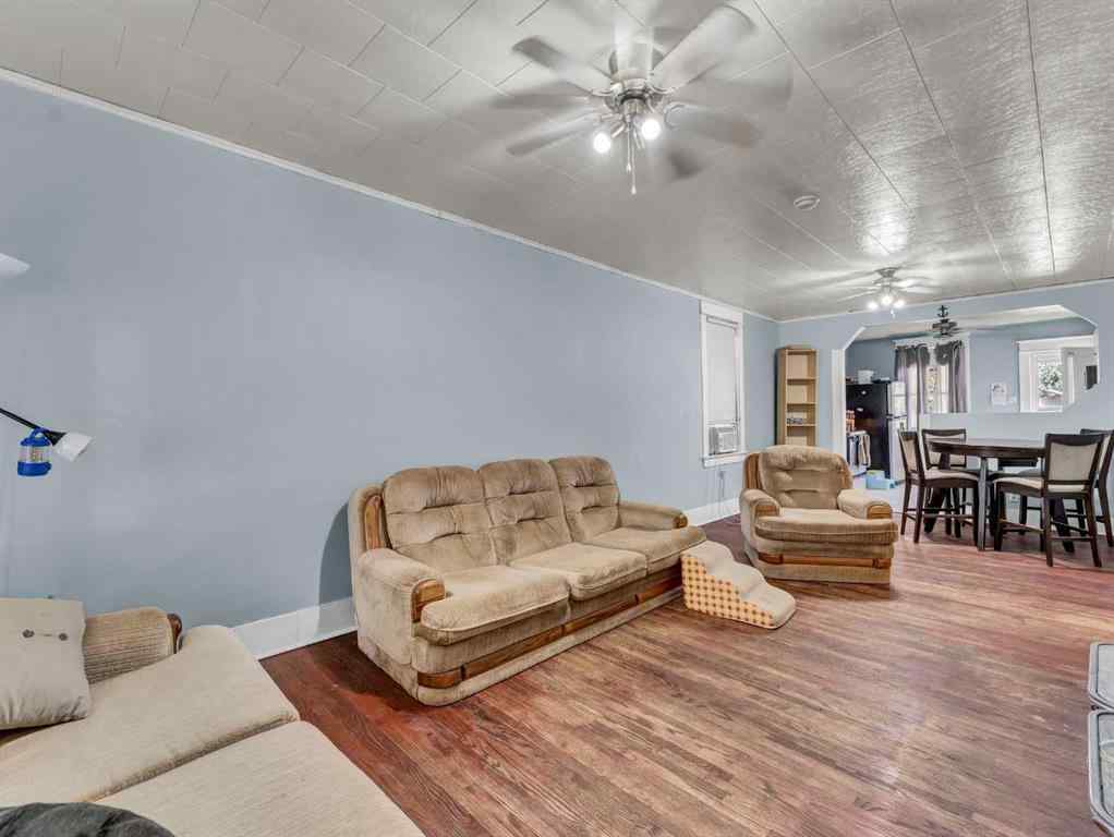 MLS® A2261098 - 166 7 Street SE in SE Hill Medicine Hat, Residential