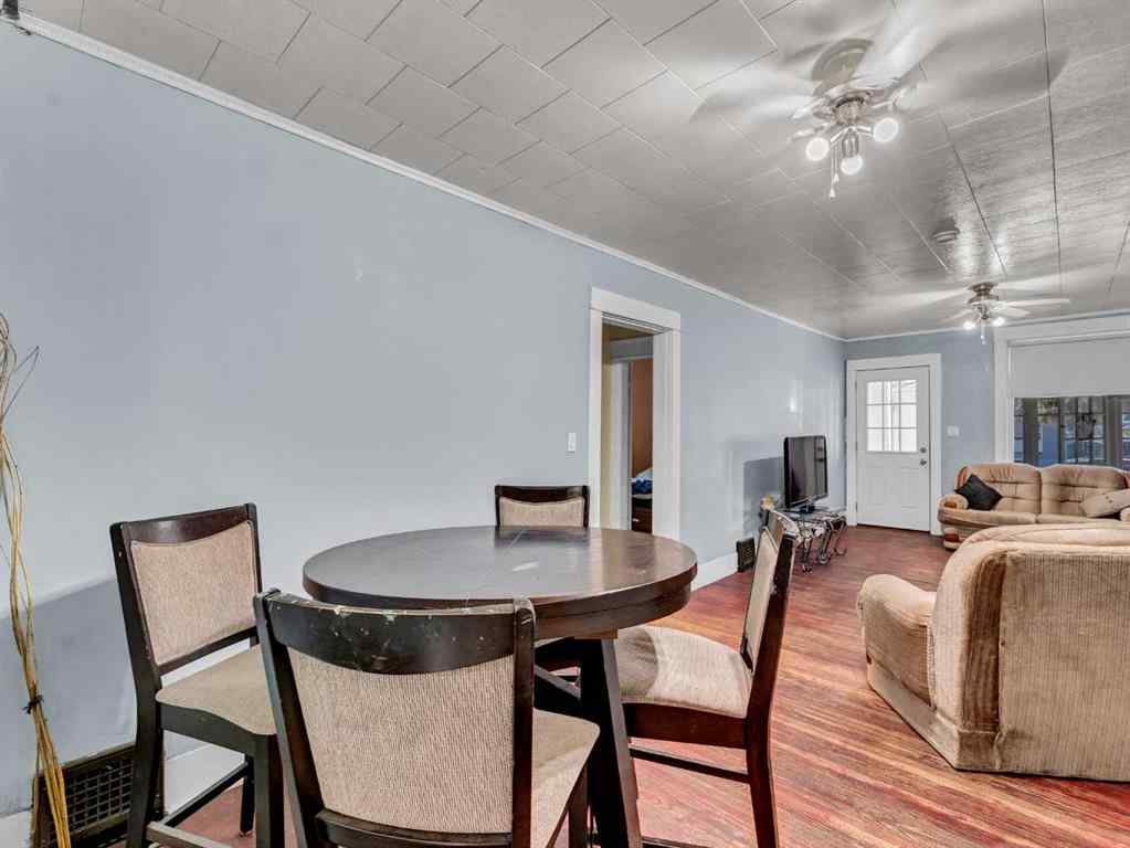 MLS® A2261098 - 166 7 Street SE in SE Hill Medicine Hat, Residential