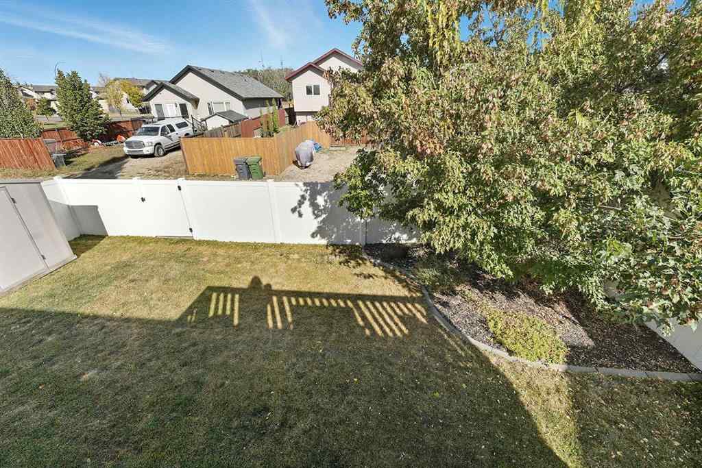 MLS® A2261099 - 8 Van Dorp Street  in Vanier Woods Red Deer, Residential