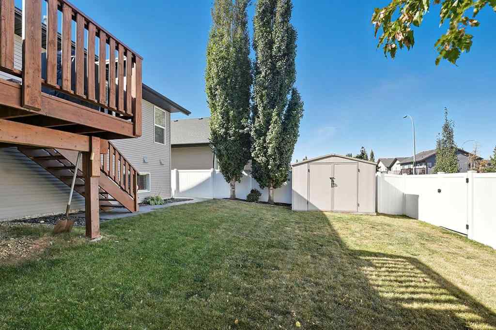 MLS® A2261099 - 8 Van Dorp Street  in Vanier Woods Red Deer, Residential