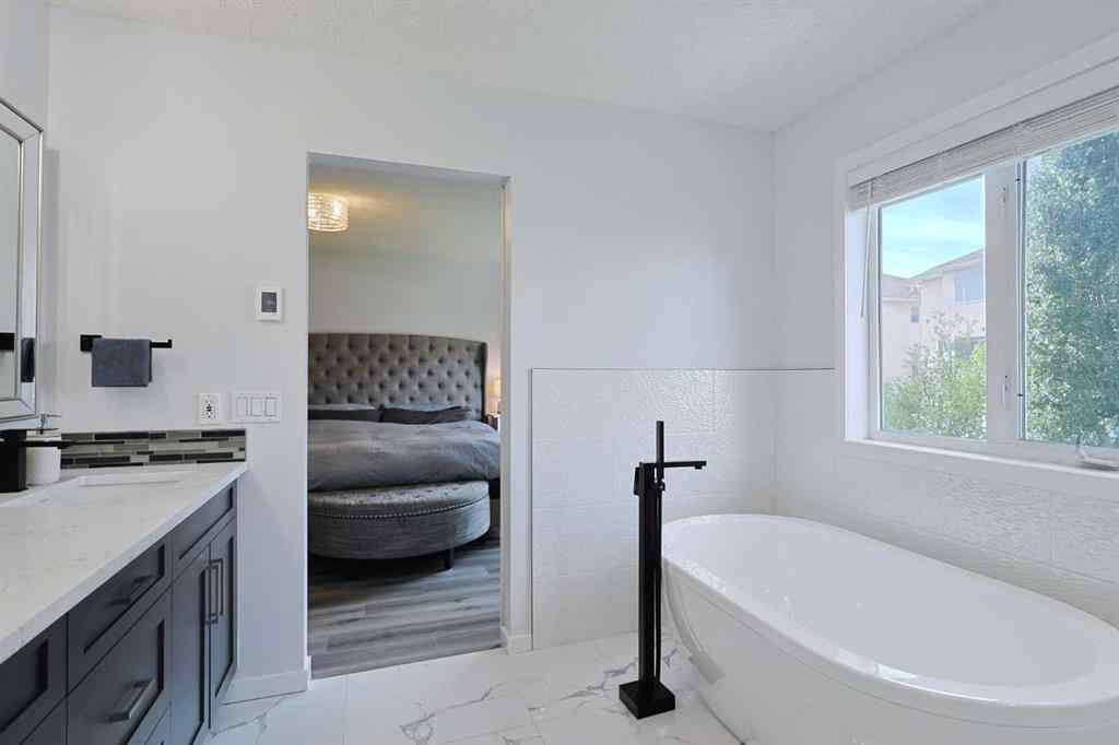 MLS® A2261100 - 161 Hamptons Gardens NW in Hamptons Calgary, Residential