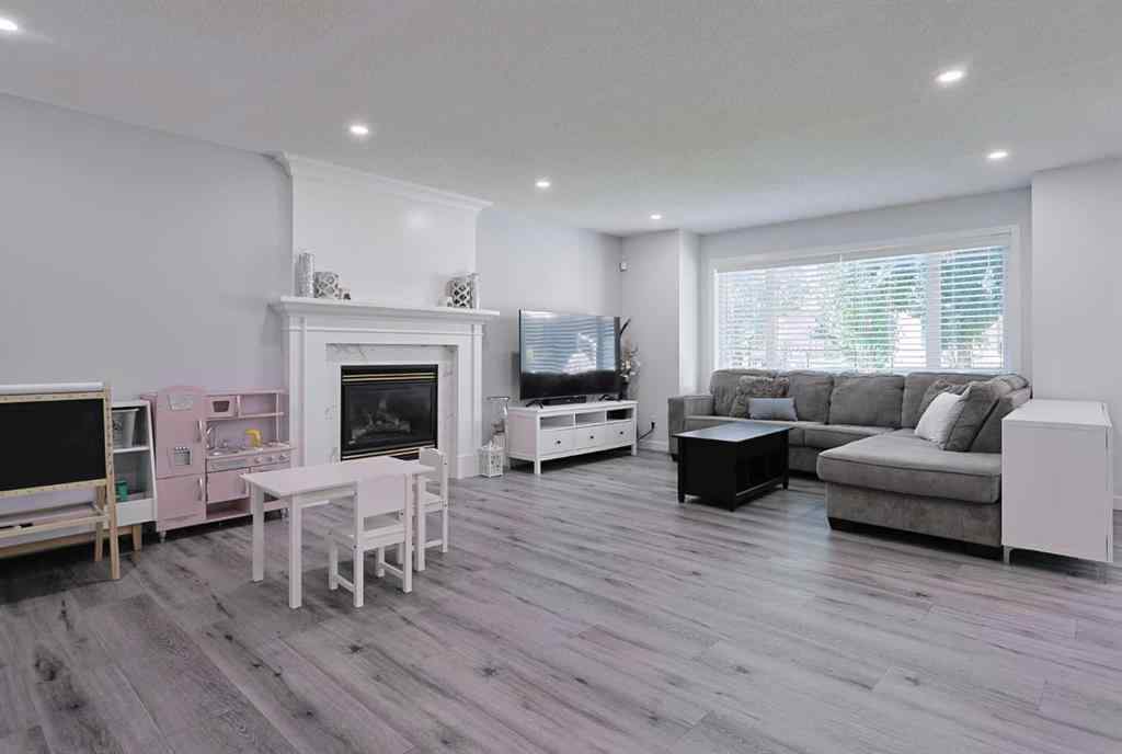 MLS® A2261100 - 161 Hamptons Gardens NW in Hamptons Calgary, Residential