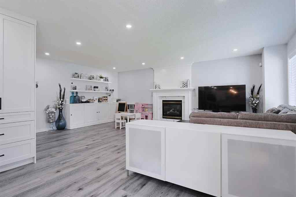 MLS® A2261100 - 161 Hamptons Gardens NW in Hamptons Calgary, Residential