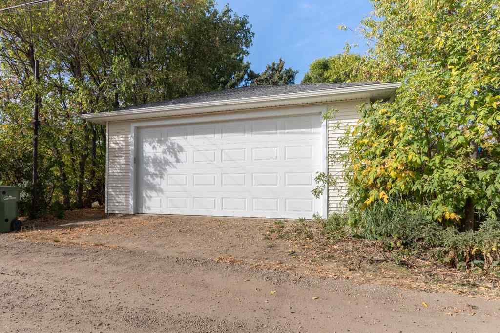 MLS® A2261105 - 5227 48 Street  in Sparling Camrose, Residential