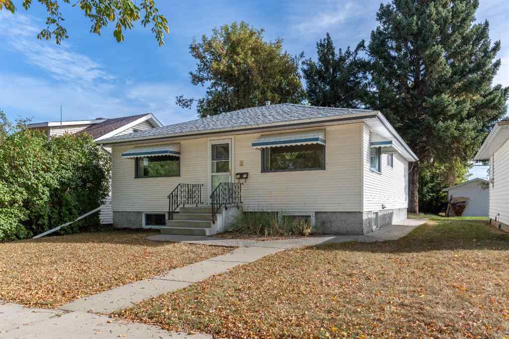 MLS® A2261105 - 5227 48 Street  in Sparling Camrose, Residential
