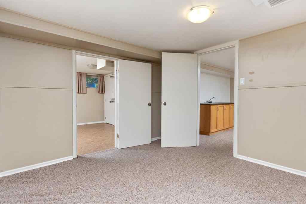 MLS® A2261105 - 5227 48 Street  in Sparling Camrose, Residential