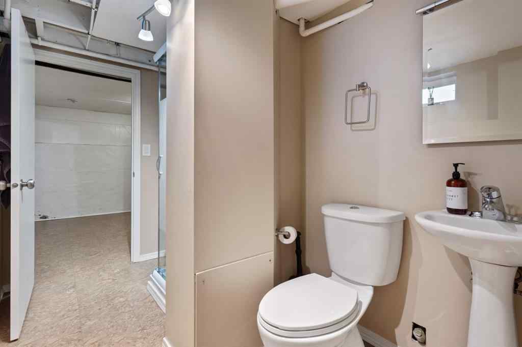 MLS® A2261105 - 5227 48 Street  in Sparling Camrose, Residential