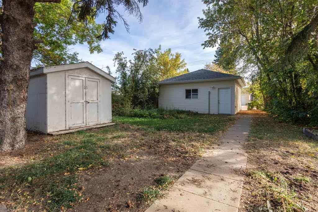 MLS® A2261105 - 5227 48 Street  in Sparling Camrose, Residential