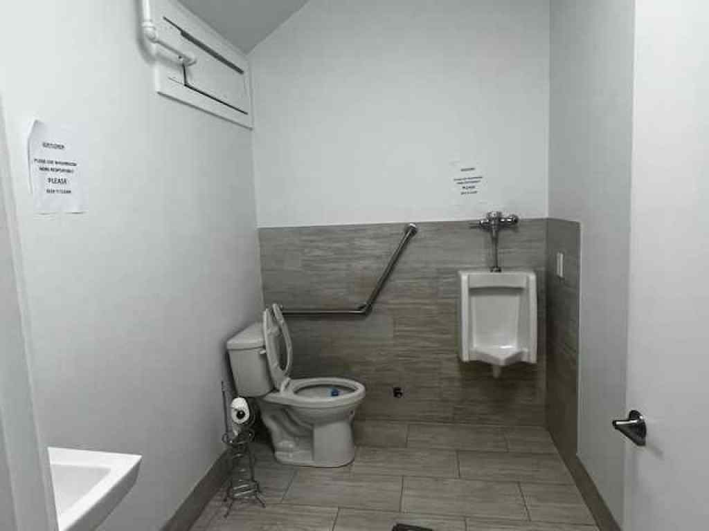 MLS® A2261106 - Unit #2104 3961 52 Avenue NE in Westwinds Calgary, Commercial