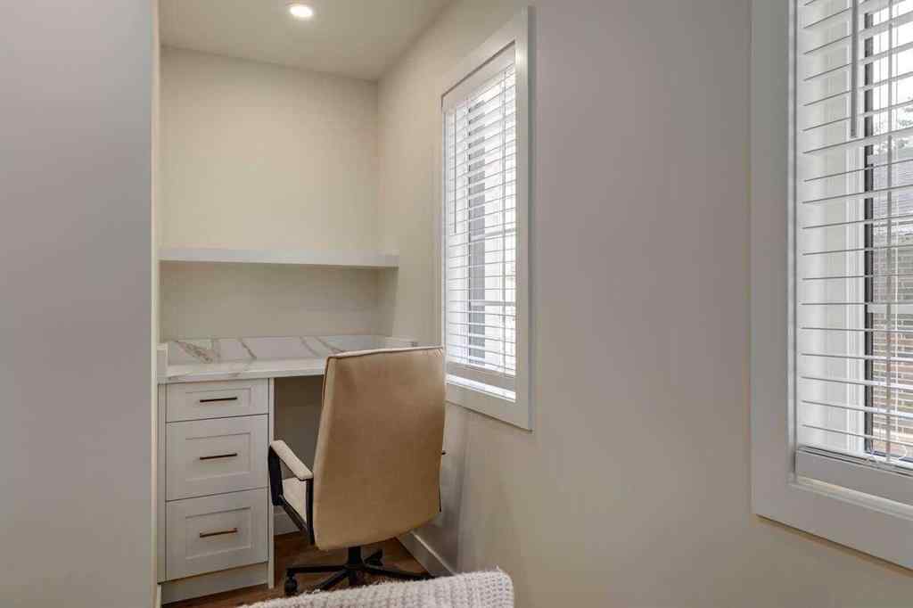 MLS® A2261107 - 6240 18A Street SE in Ogden Calgary, Commercial