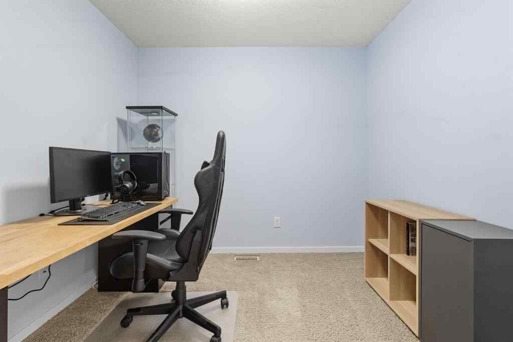 MLS® A2261108 - 164 Evansview Gardens NW in Evanston Calgary, Residential