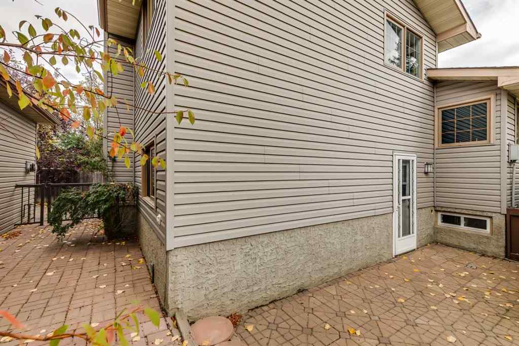 MLS® A2261111 - 16 Ridgegate Way SW in Ridgegate Airdrie, Residential