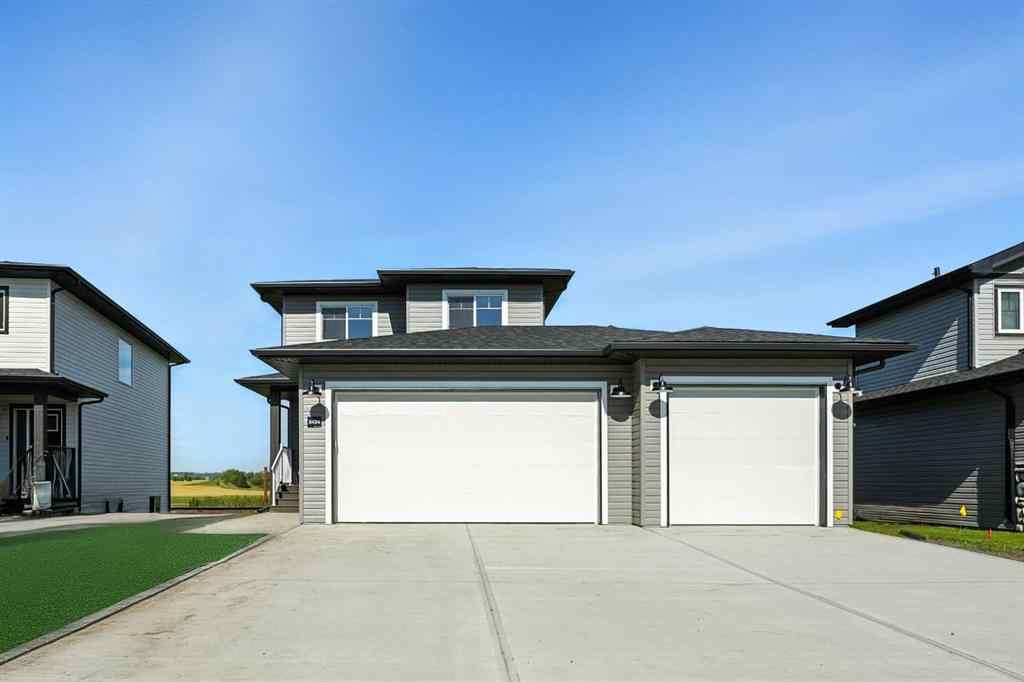 MLS® A2261112 - 54 Vista Close  in Valley Ridge Blackfalds, Residential