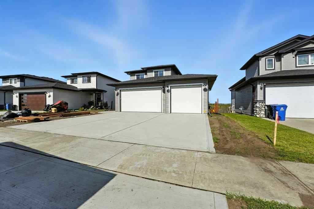 MLS® A2261112 - 54 Vista Close  in Valley Ridge Blackfalds, Residential