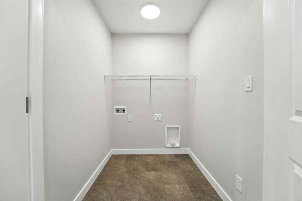 MLS® A2261112 - 54 Vista Close  in Valley Ridge Blackfalds, Residential