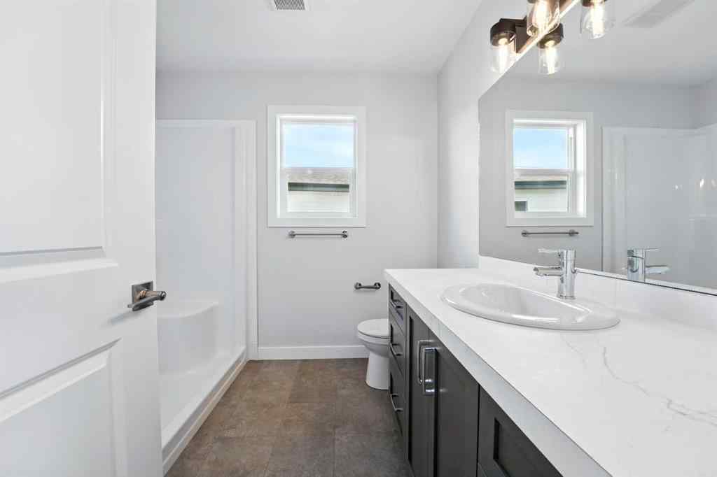 MLS® A2261112 - 54 Vista Close  in Valley Ridge Blackfalds, Residential