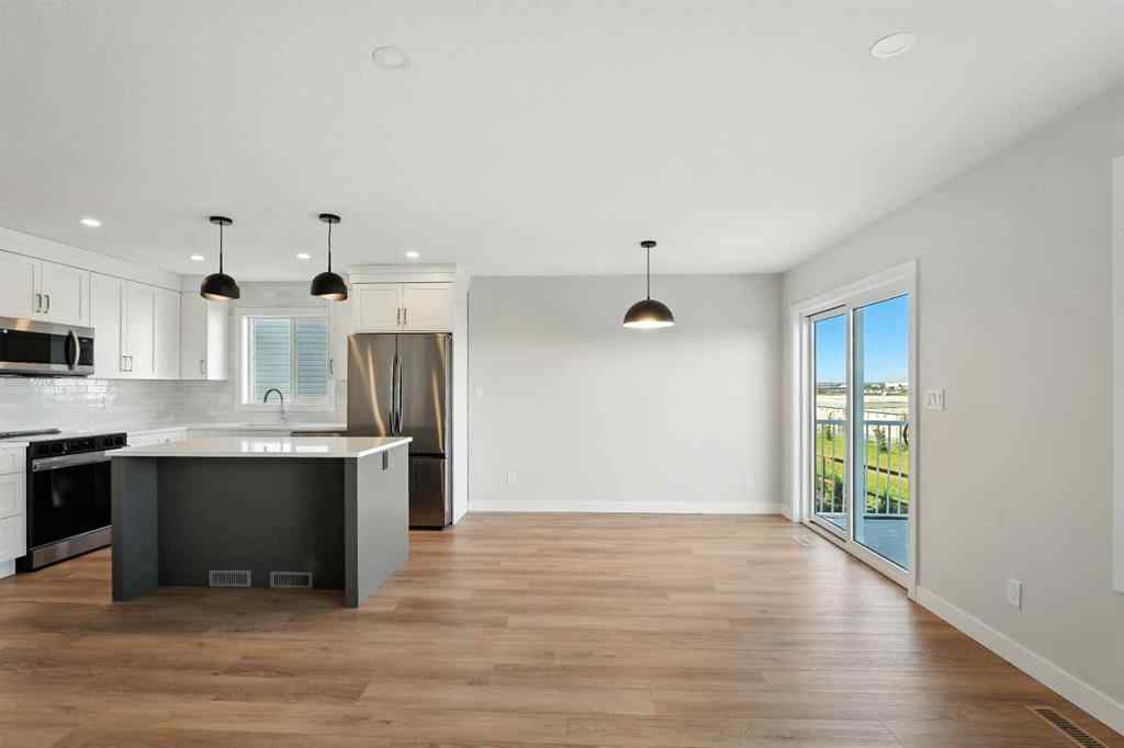 MLS® A2261112 - 54 Vista Close  in Valley Ridge Blackfalds, Residential