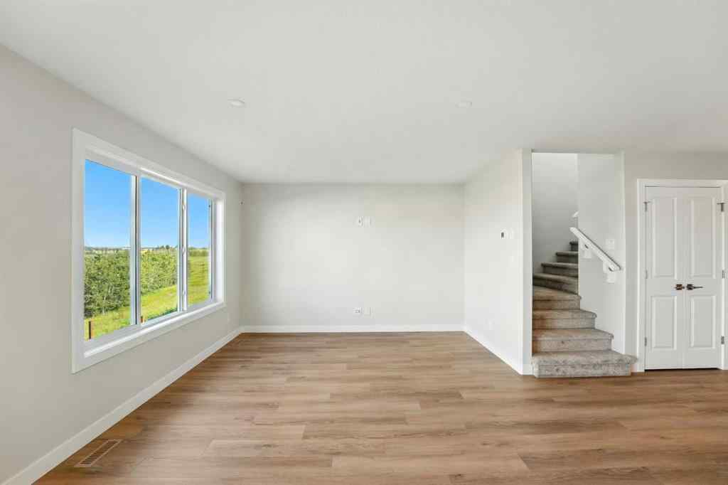 MLS® A2261112 - 54 Vista Close  in Valley Ridge Blackfalds, Residential