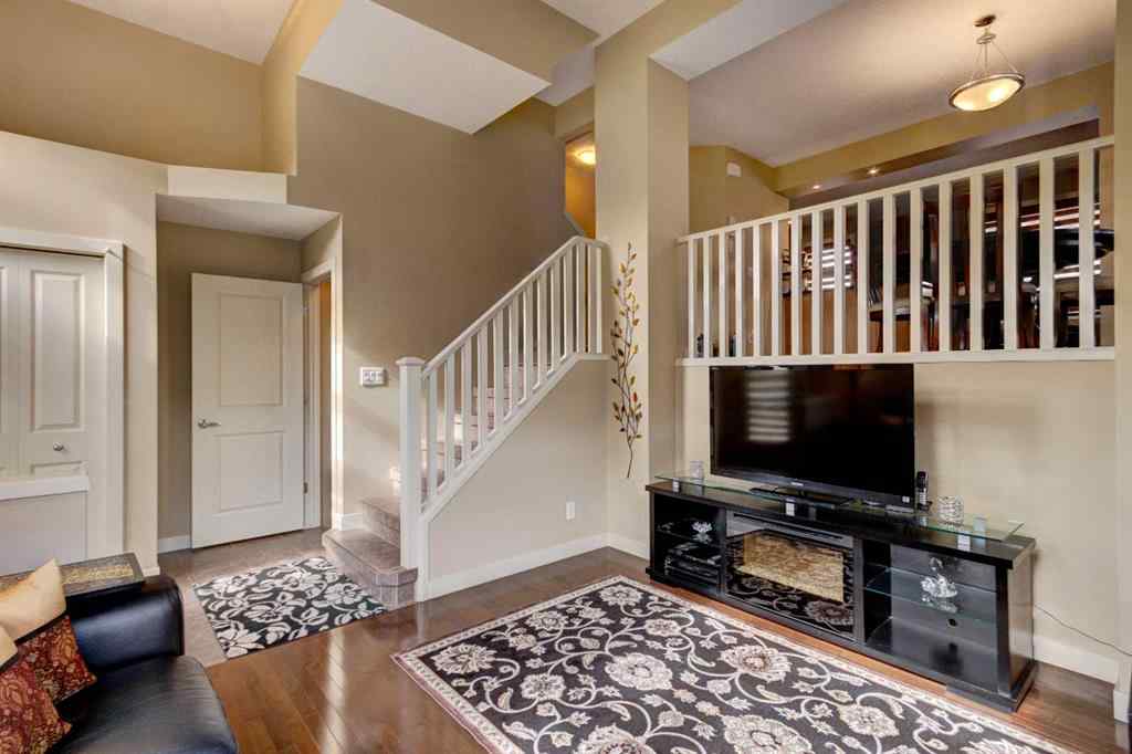 MLS® A2261115 - 315 Aspen Hills Villas SW in Aspen Woods Calgary, Residential
