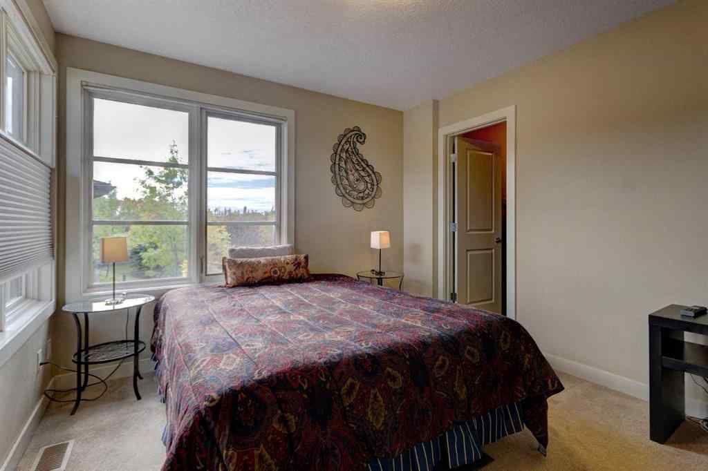 MLS® A2261115 - 315 Aspen Hills Villas SW in Aspen Woods Calgary, Residential